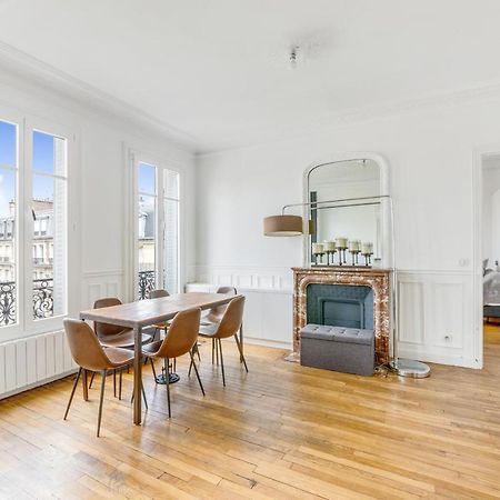 Place De La Mairie Lägenhet Levallois-Perret Exteriör bild
