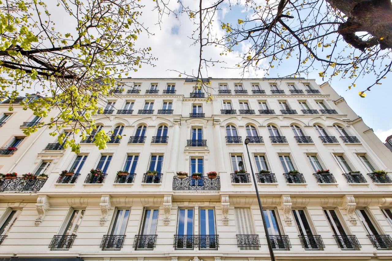 Place De La Mairie Lägenhet Levallois-Perret Exteriör bild